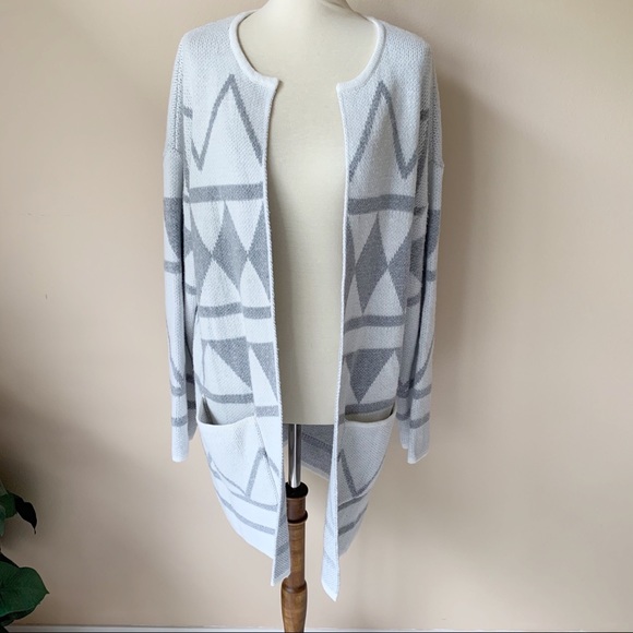 LOFT Sweaters - LOFT grey and white long Aztec cardigan